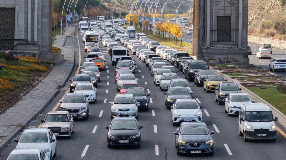 Ankara'da yarın bazı yollar trafiğe kapatılacak