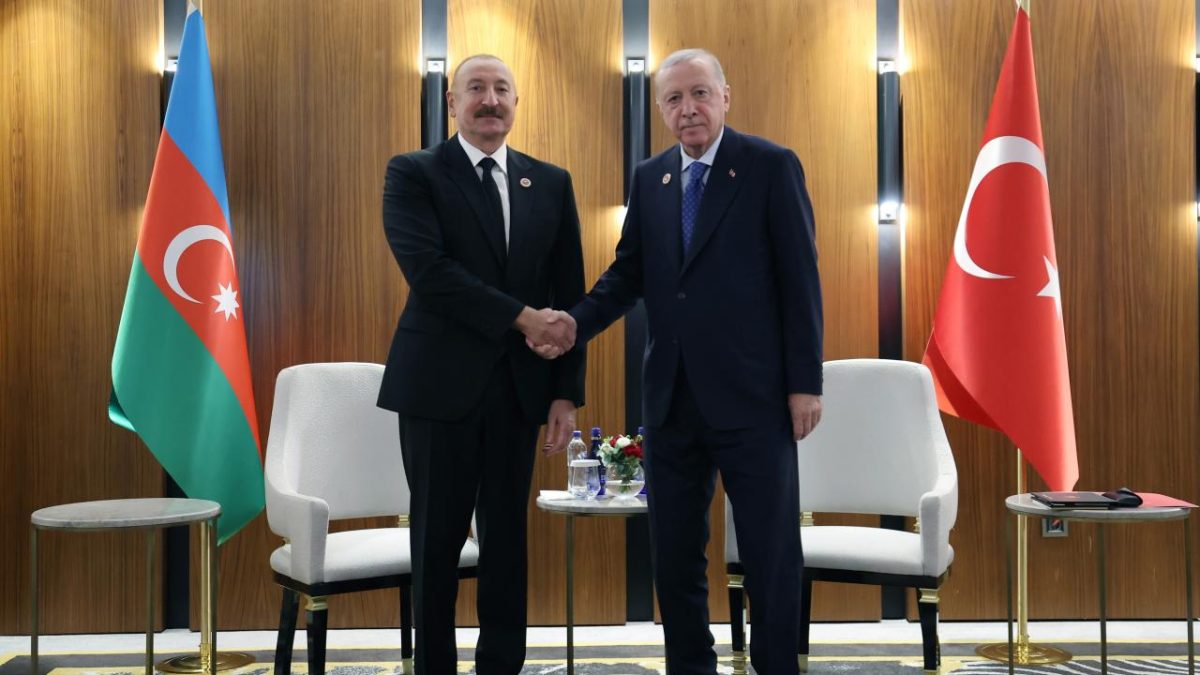 Cumhurbaşkanı Erdoğan Kırgızistan'da