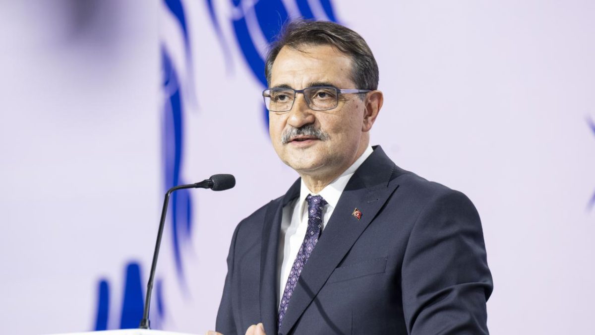 Dönmez'den yapay zeka mesajı: Türkiye direksiyonda olacak