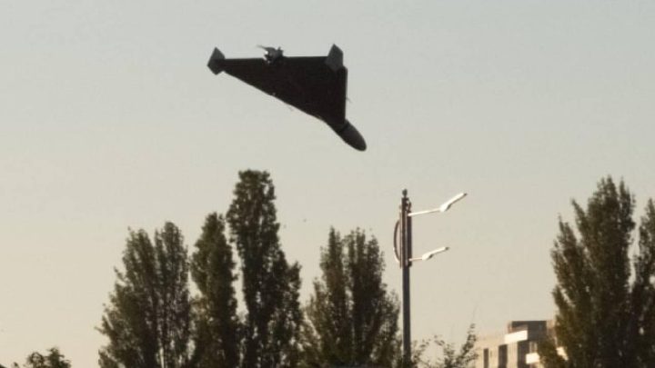 Anthropic: Rus geliştiriciler kamikaze İha yazılımı için yapay zeka kullandı