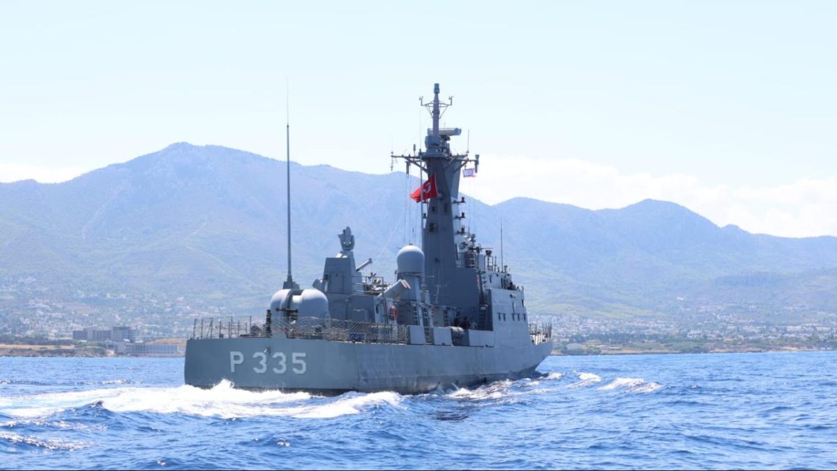 TCG Işın alabora olan geminin enkazı için taramalara başladı