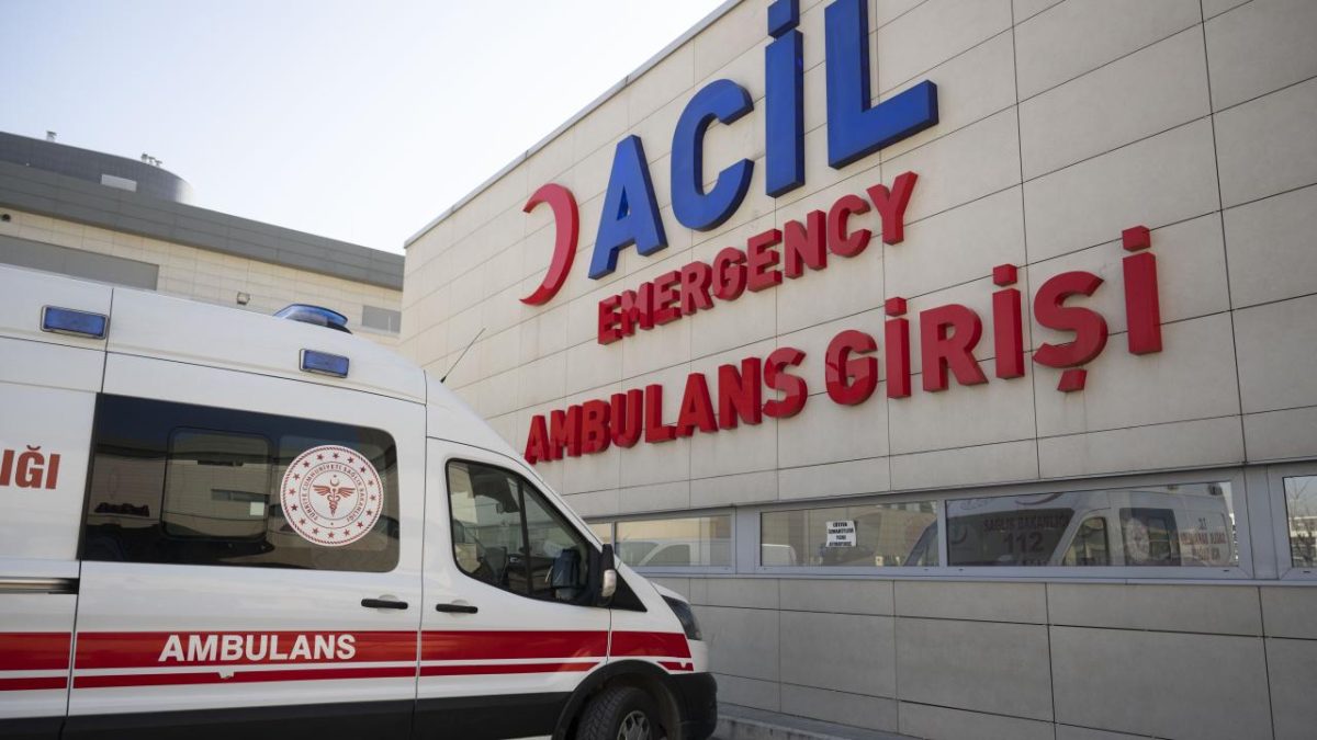 Acil servise başvuranların yarısından fazlası acil olmayan hastalar