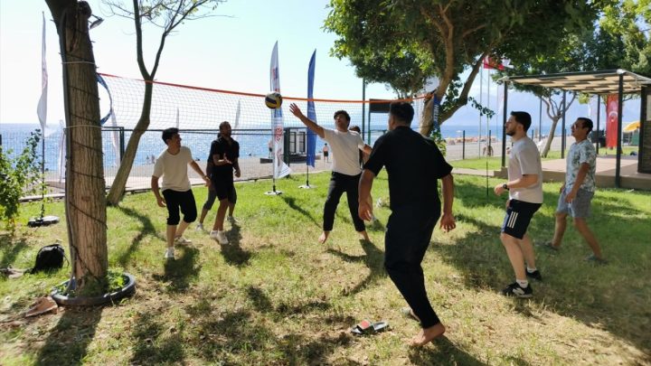 14 ülkeden gençler Antalya'da 'Doğada Gençlik Aktivitesi'ne katıldı
