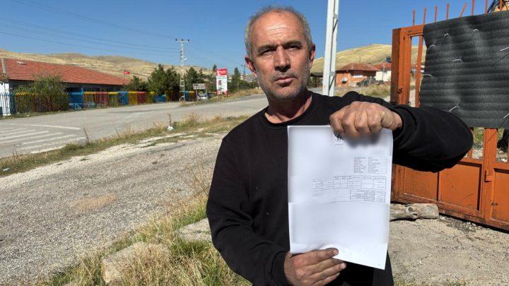 Yüksek limitli kredi kartı vaadine kandı, 412 bin lirasından oldu