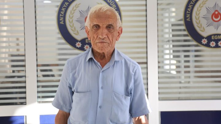 75 yaşındaki adamı evlilik vaadiyle kandırdı, baklava alırken kaçtı
