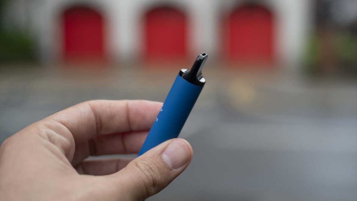 Yapay zeka botları İngiltere'deki elektronik sigara yasağı anketini manipüle etmeye çalıştı