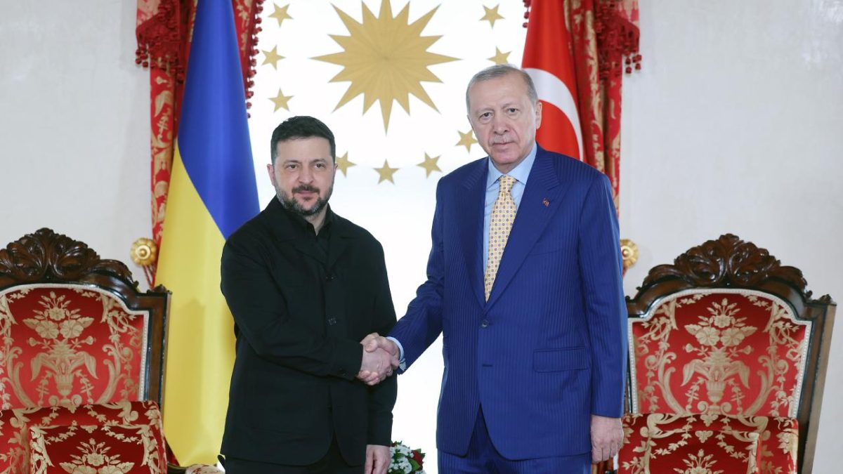 Ukrayna Devlet Başkanı Zelenskiy İstanbul'da