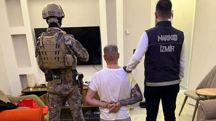 Almanya'da aranan Valmir Berısha İzmir'de yakalandı
