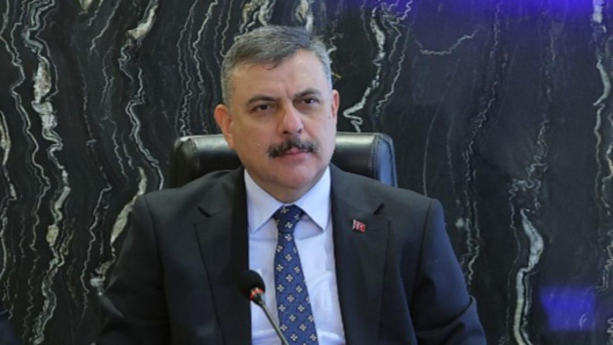 Bakan Çiftçi: Enkazdan çıkarılan vatandaşlarımızın sayısı 11'e yükseldi