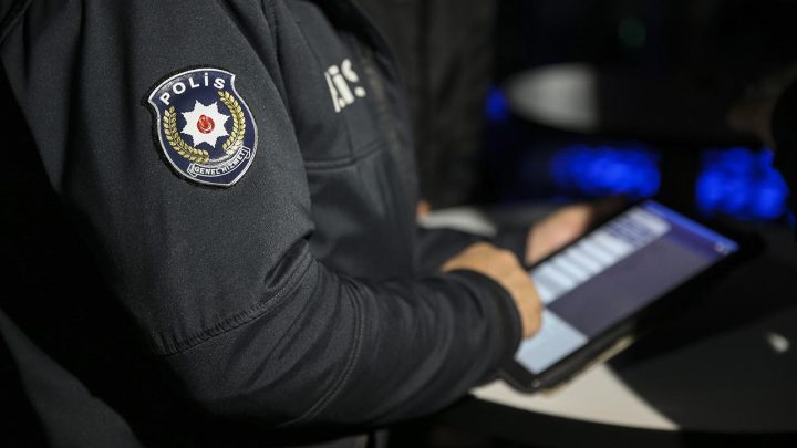 Dur ihtarına uymayan hükümlü 440 bin lira ceza ile yakalandı