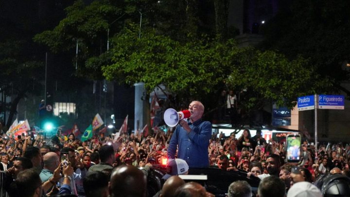 Brezilya'da resmi olmayan sonuçlara göre seçimi kazanan Silva: Brezilya kimsenin arka bahçesi değildir ve olmayacaktır